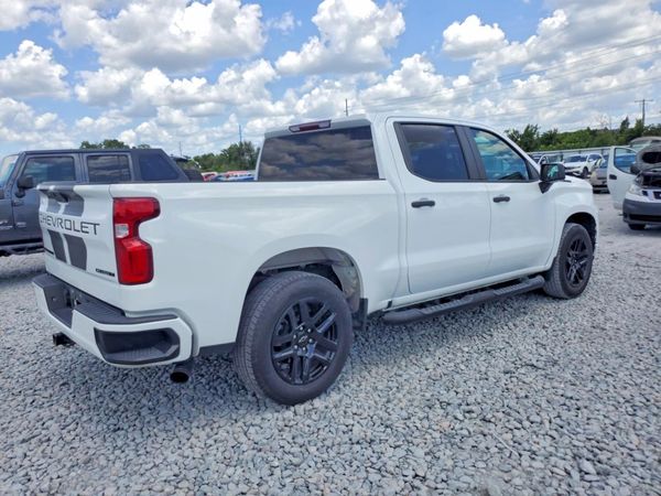 2021 CHEVROLET SILVERADO Custom