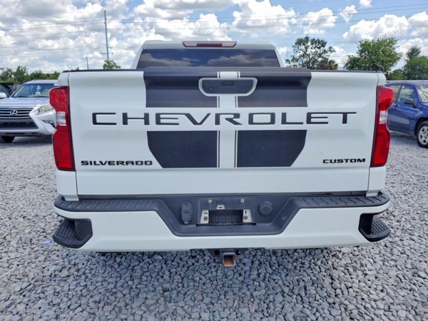 2021 CHEVROLET SILVERADO Custom