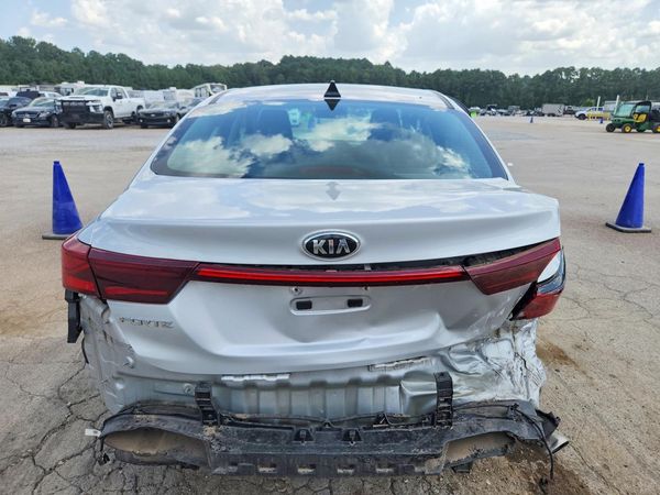 2021 KIA FORTE FE, LXS