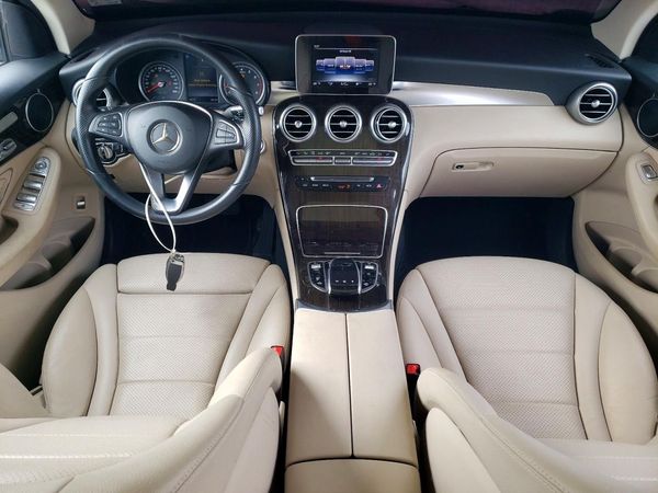 2016 MERCEDES-BENZ GLC GLC300 Base-4M