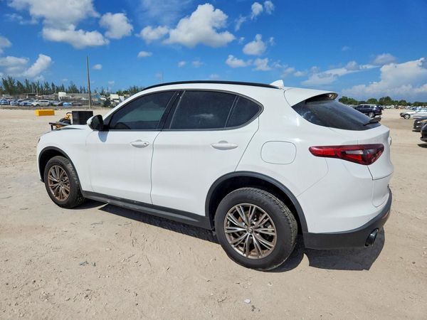 2022 ALFA ROMEO STELVIO