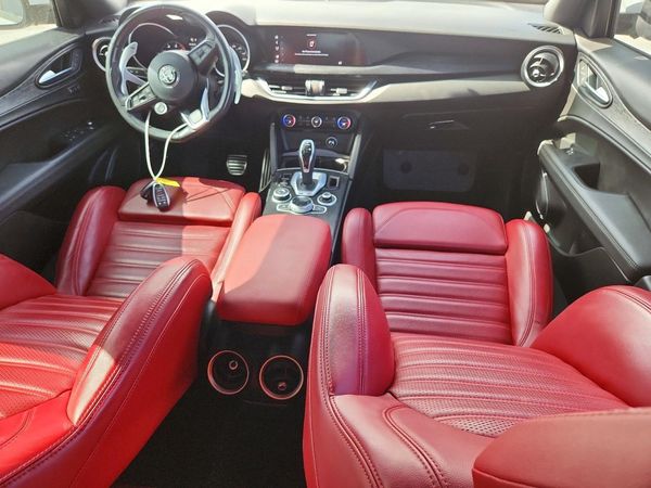 2022 ALFA ROMEO STELVIO