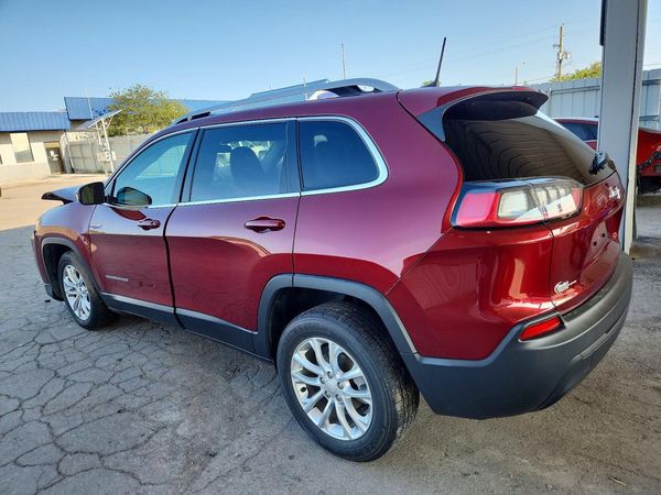 2019 JEEP CHEROKEE LATITUDE FWD