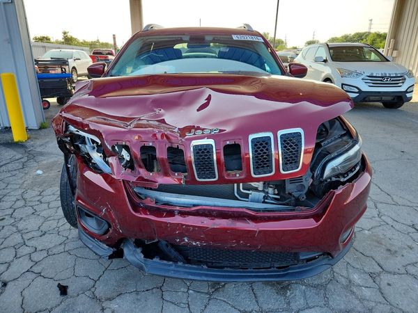 2019 JEEP CHEROKEE LATITUDE FWD