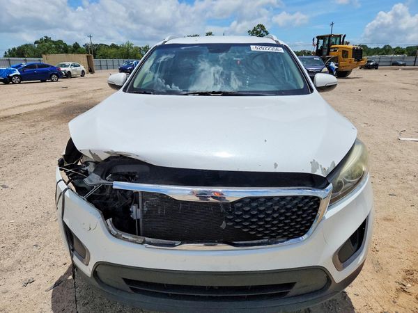 2017 KIA SORENTO L, LX