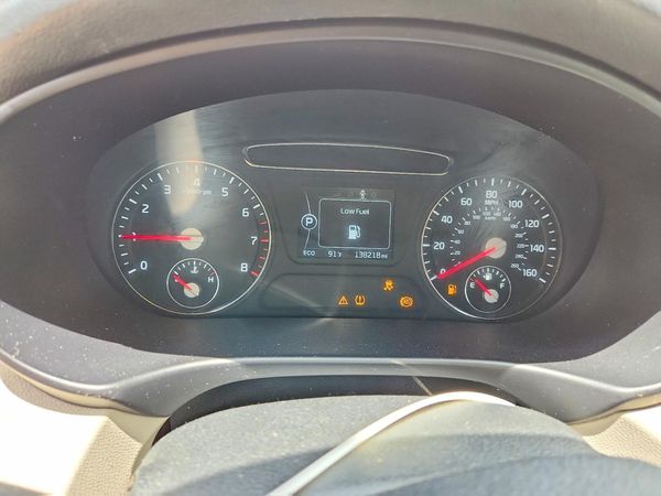 2017 KIA SORENTO L, LX