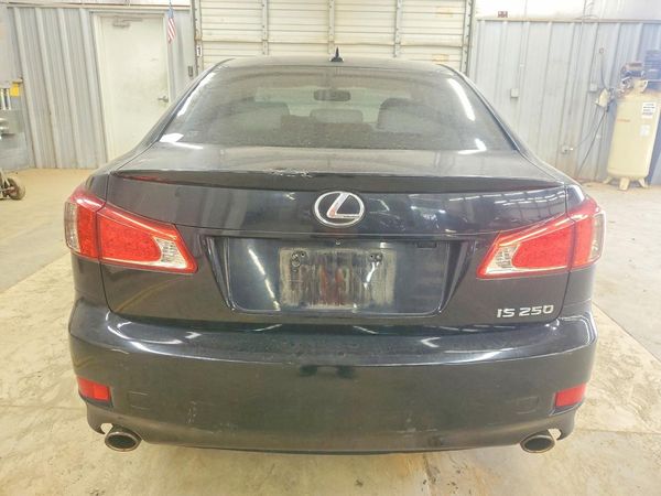 2013 LEXUS IS 250