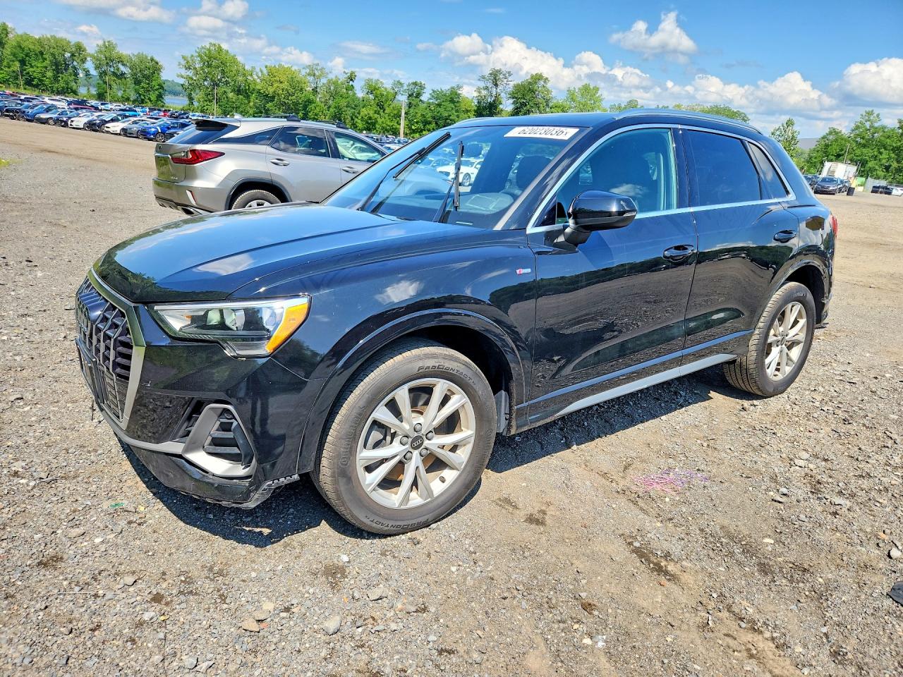 2022 AUDI Q3 S Line quattro Premium