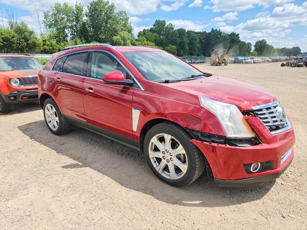 2013 CADILLAC SRX Performance