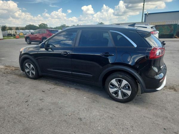 2017 KIA NIRO FE / LX / LX Tech
