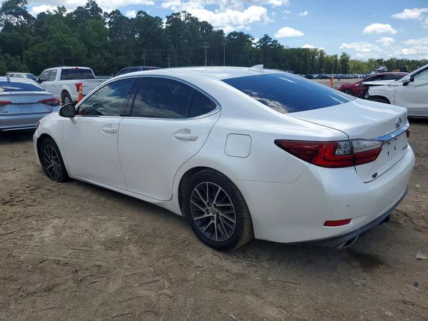 2016 LEXUS ES