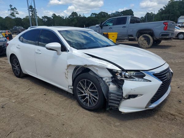 2016 LEXUS ES