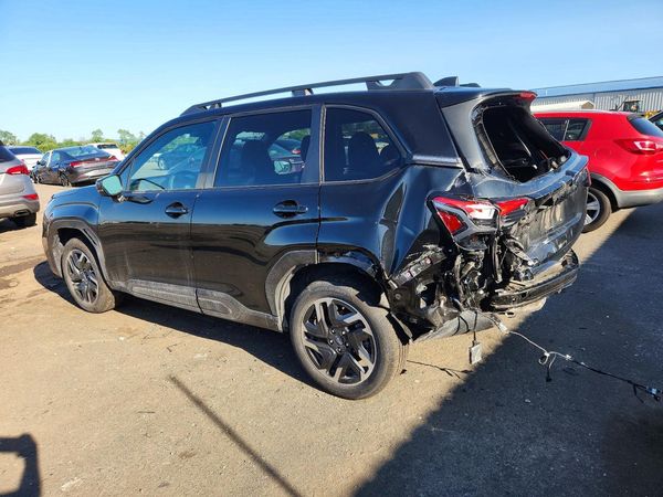 2025 SUBARU FORESTER