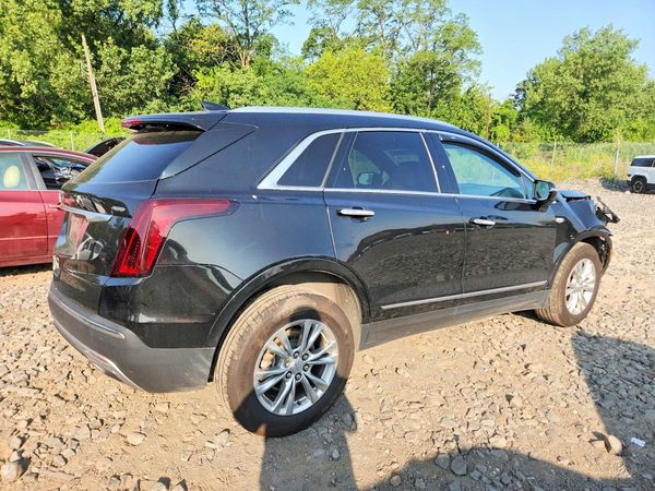 2022 CADILLAC XT5 Premium Luxury