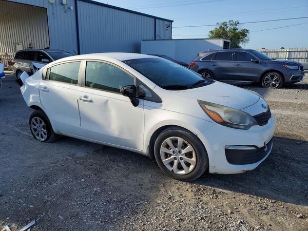 2016 KIA RIO