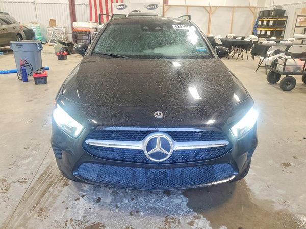 2019 MERCEDES-BENZ A A220