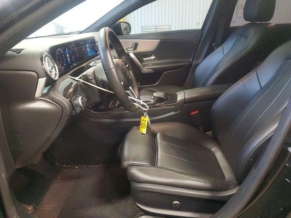 2019 MERCEDES-BENZ A A220