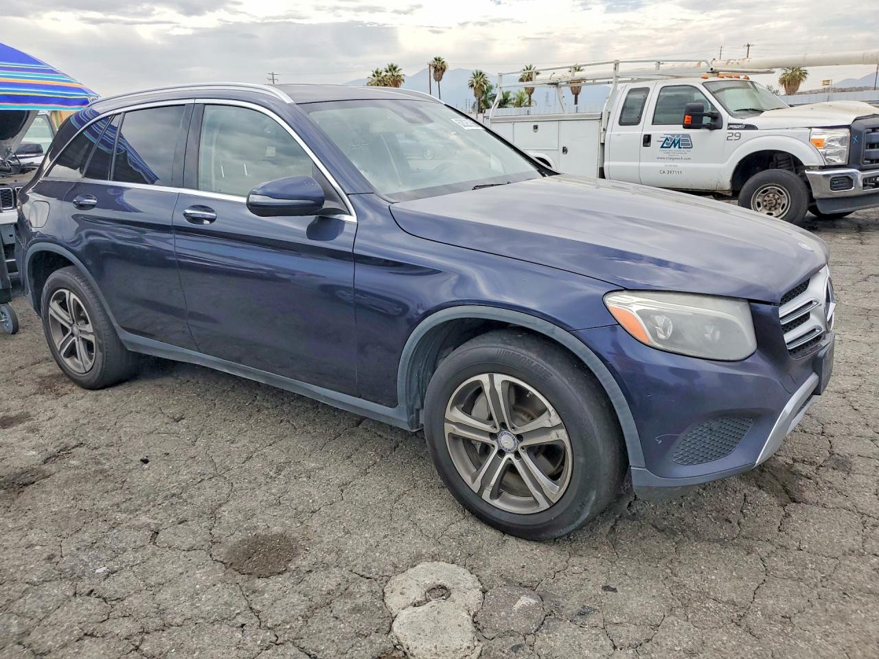 2016 MERCEDES-BENZ GLC