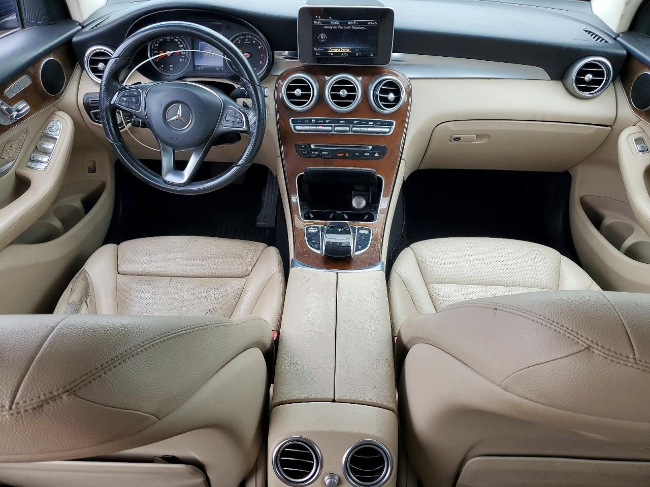 2016 MERCEDES-BENZ GLC GLC300