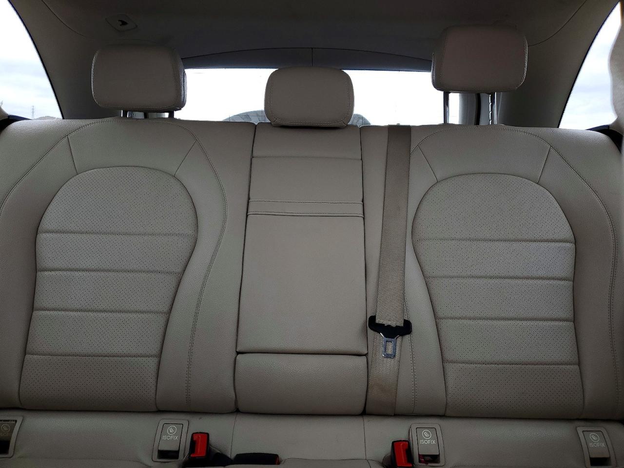 2016 MERCEDES-BENZ GLC GLC300