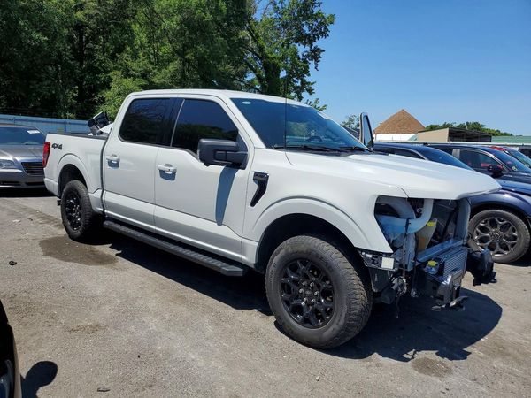 2024 FORD F150
