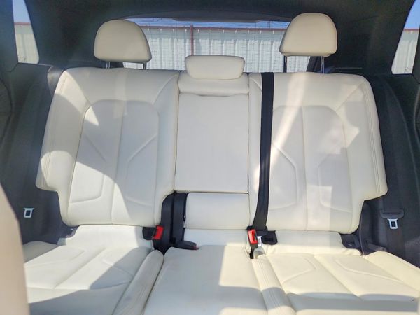 2019 AUDI Q3 quattro Premium