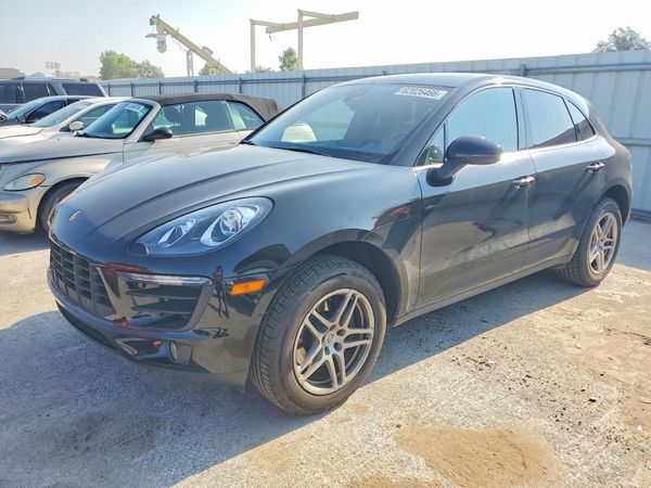 2018 PORSCHE MACAN