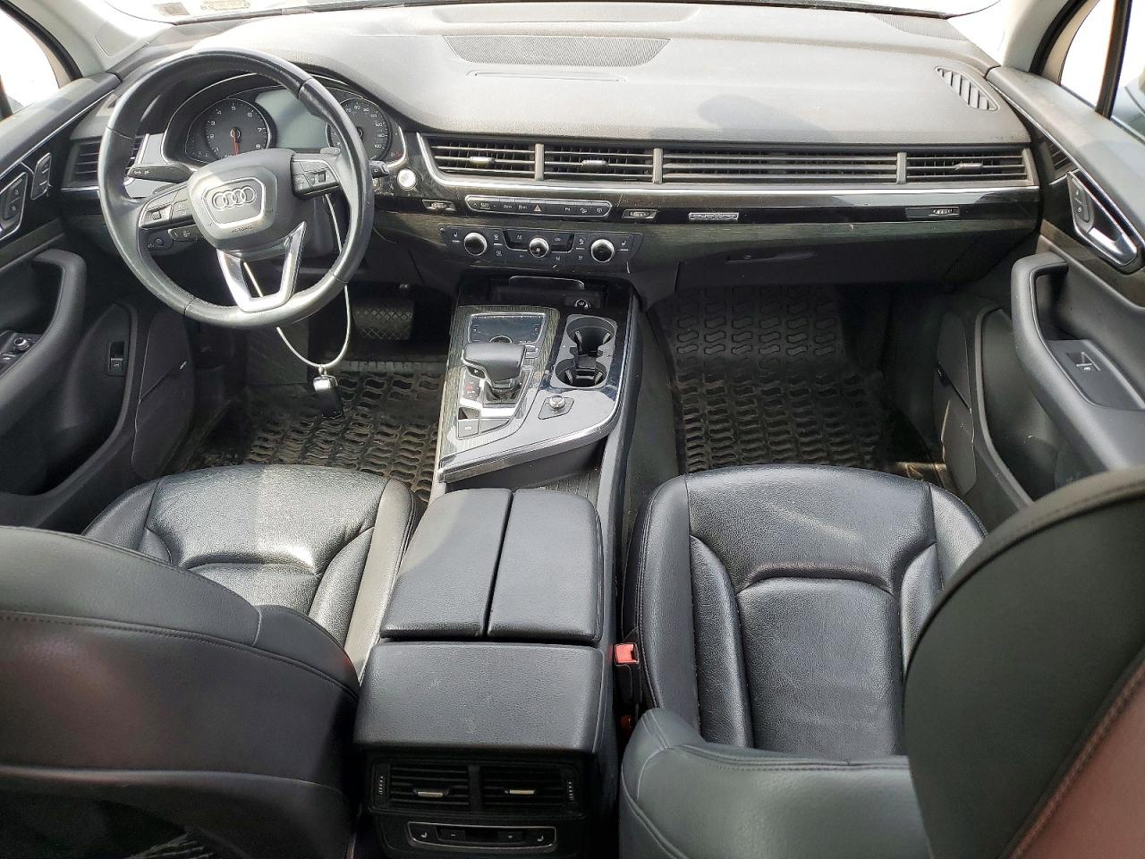 2018 AUDI Q7 quattro Premium Plus