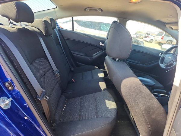 2017 KIA FORTE