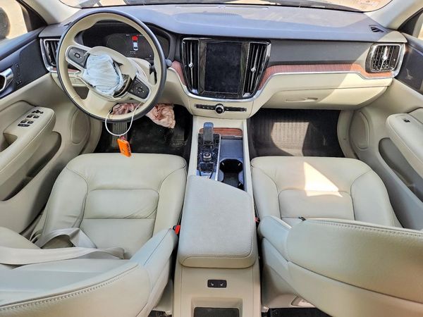 2022 VOLVO S60 — CKPT