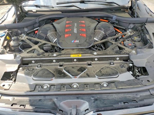 2025 BMW XM