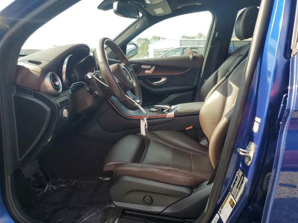 2017 MERCEDES-BENZ GLC GLC300