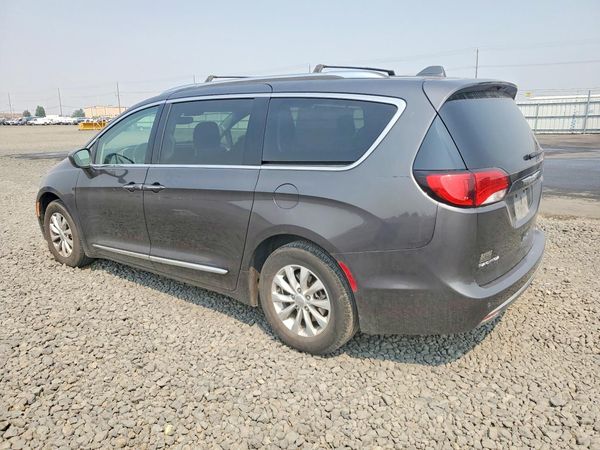 2019 CHRYSLER PACIFICA