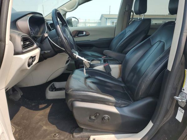 2019 CHRYSLER PACIFICA