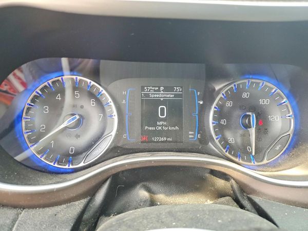 2019 CHRYSLER PACIFICA
