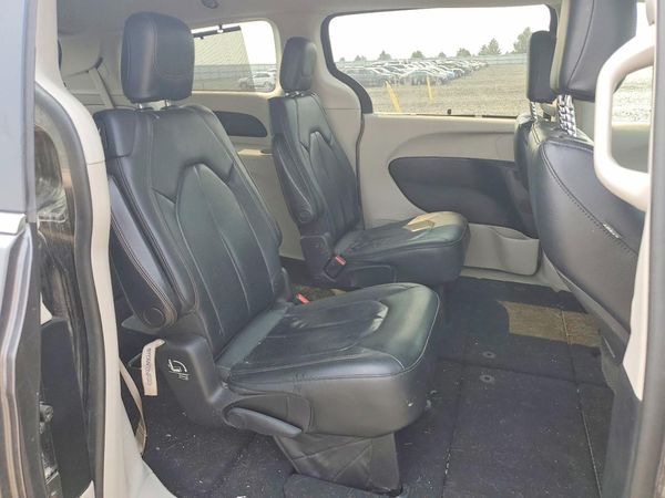 2019 CHRYSLER PACIFICA