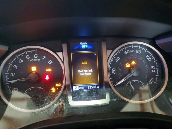 2020 TOYOTA TACOMA SR5