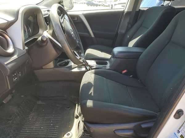 2016 TOYOTA RAV4 LE (X Grade)