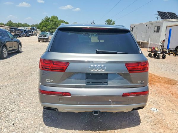 2018 AUDI Q7 quattro Premium