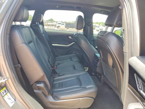 2018 AUDI Q7 quattro Premium