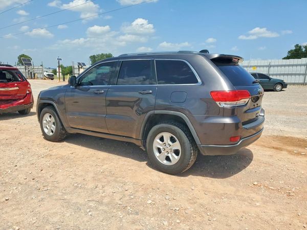 2017 JEEP GRAND CHEROKEE LAREDO 4X2