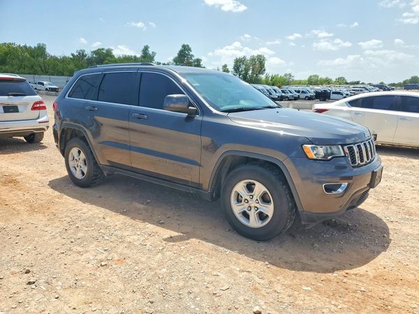 2017 JEEP GRAND CHEROKEE LAREDO 4X2