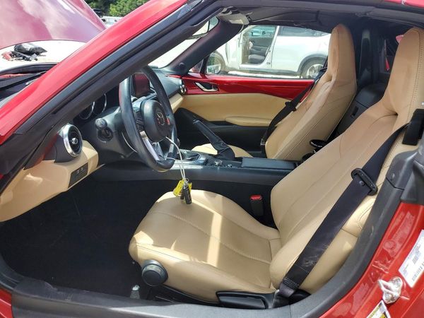 2019 MAZDA MX-5 MIATA Grand Touring (Hard Top)