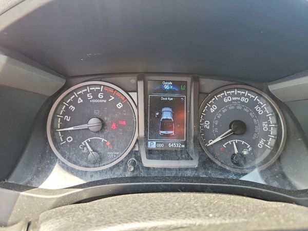 2021 TOYOTA TACOMA SR5