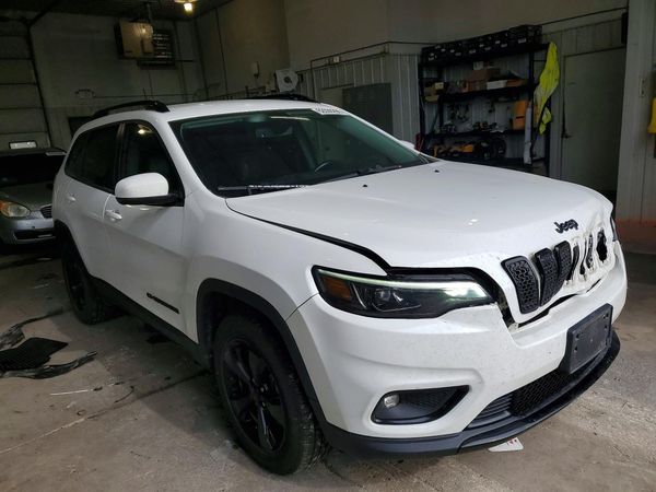 2019 JEEP CHEROKEE LATITUDE PLUS 4X4