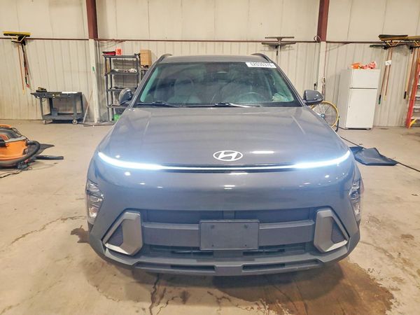 2024 HYUNDAI KONA SE