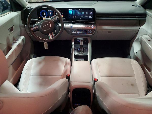 2024 HYUNDAI KONA SE