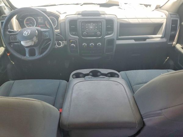 2017 RAM 1500 ST