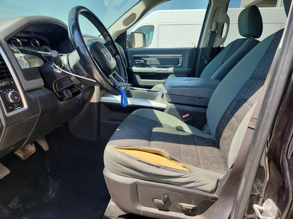 2015 RAM 1500 SLT