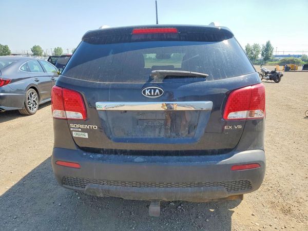2013 KIA SORENTO EX
